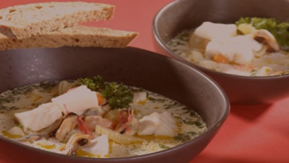 Как да сготвим супа с риба и скариди?